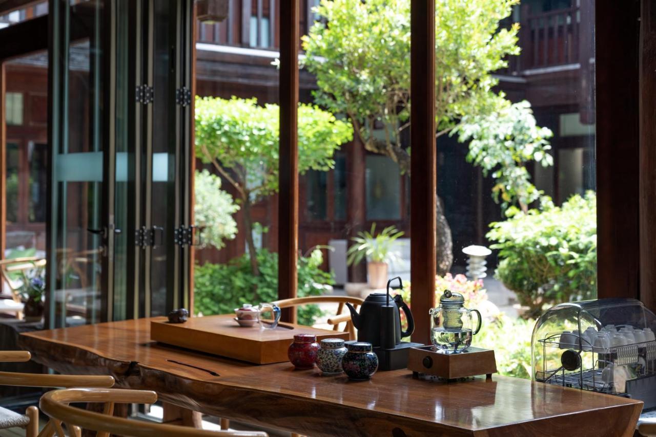 ליג'יאנג Jun Bo Xuan Boutique Hotel מראה חיצוני תמונה